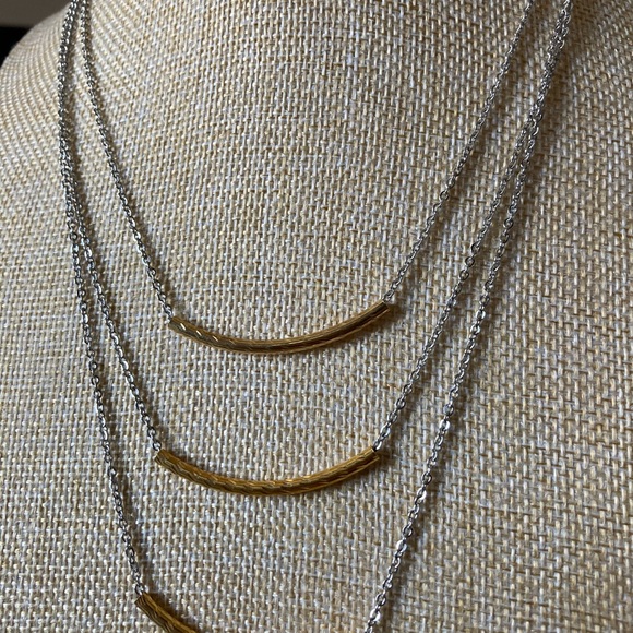 Handmade layered necklace - Picture 3 of 4